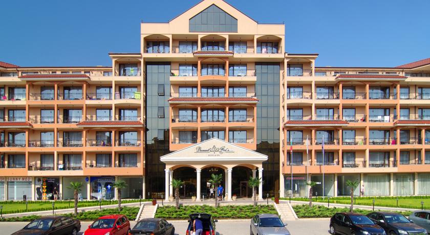 HOTEL DIAMANT RESIDENCE 4 * / Sunny Beach