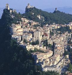 Circuit Italia Clasica autocar