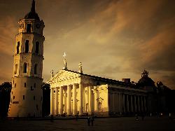 Circuit Tarile Baltice si Polonia + Berlin si Praga 12 zile